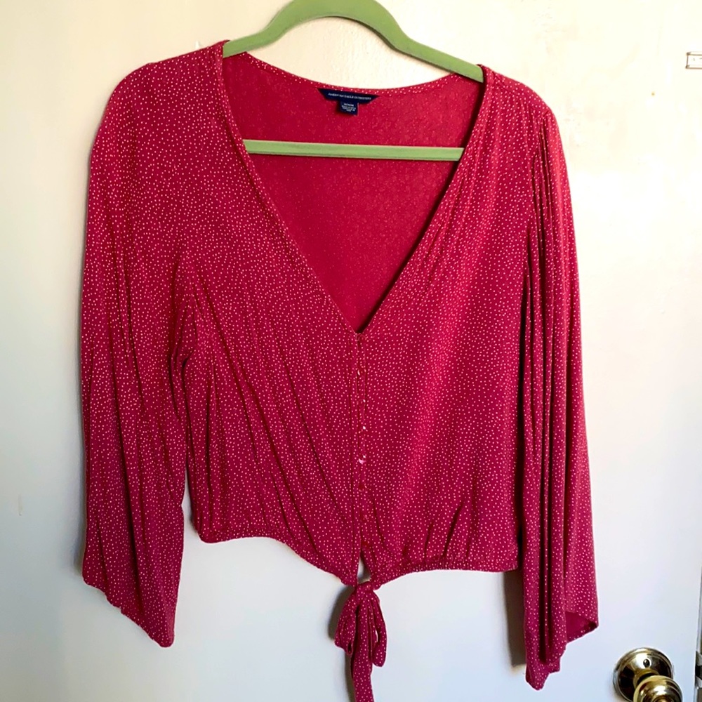 Super cute tie front top